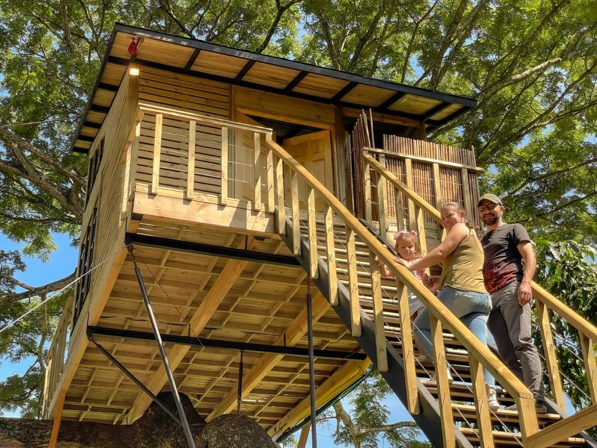 הוילה Utica Casa En El Arbol מראה חיצוני תמונה